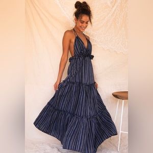 XS Lulus Like New Maxi